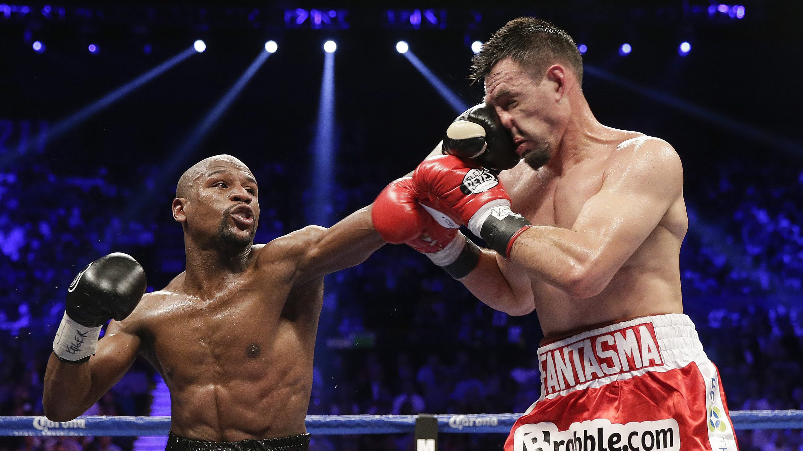 世界杯外围赛进入白热化,各国争夺宝贵出线名额